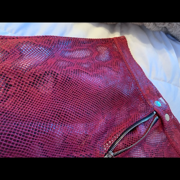 UO Maia Pink Snake Skin Pants - Picture 6 of 6